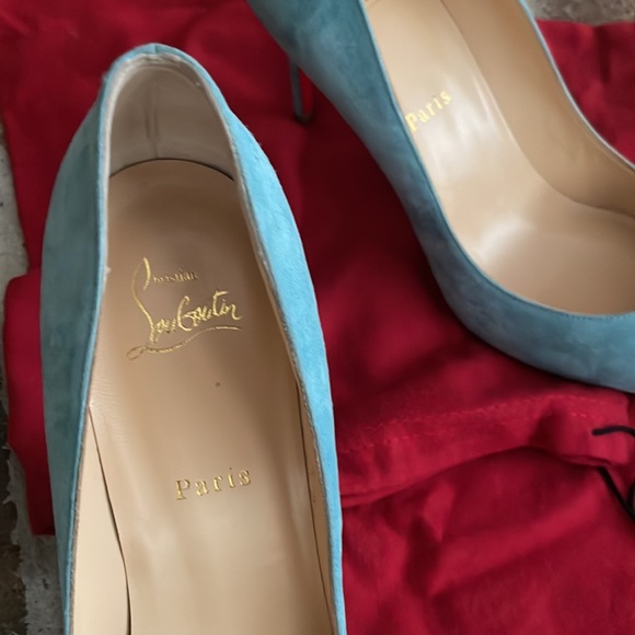 Louboutin Pigalle Follies Heels - Size 41 - Picture 9 of 9